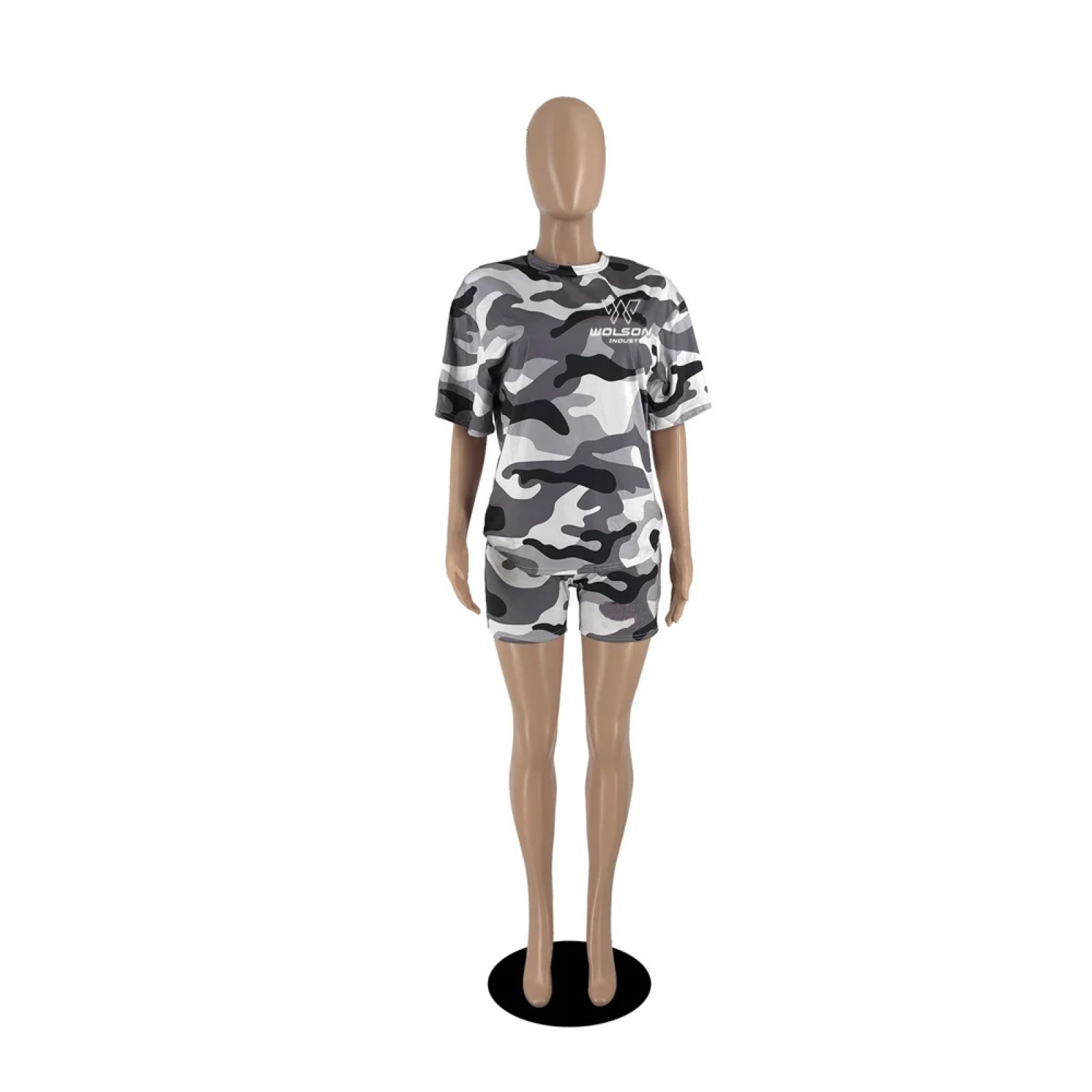 Women's Winter T Shirt And Shorts Set - Image 3